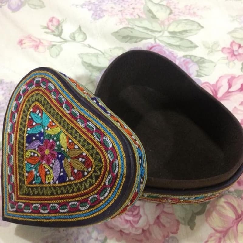 Balochi Embroidered Jewellery Box Heart shape